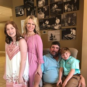 Meet your Posher, Edith